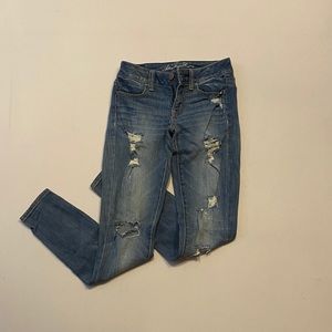 american eagle distressed jegging